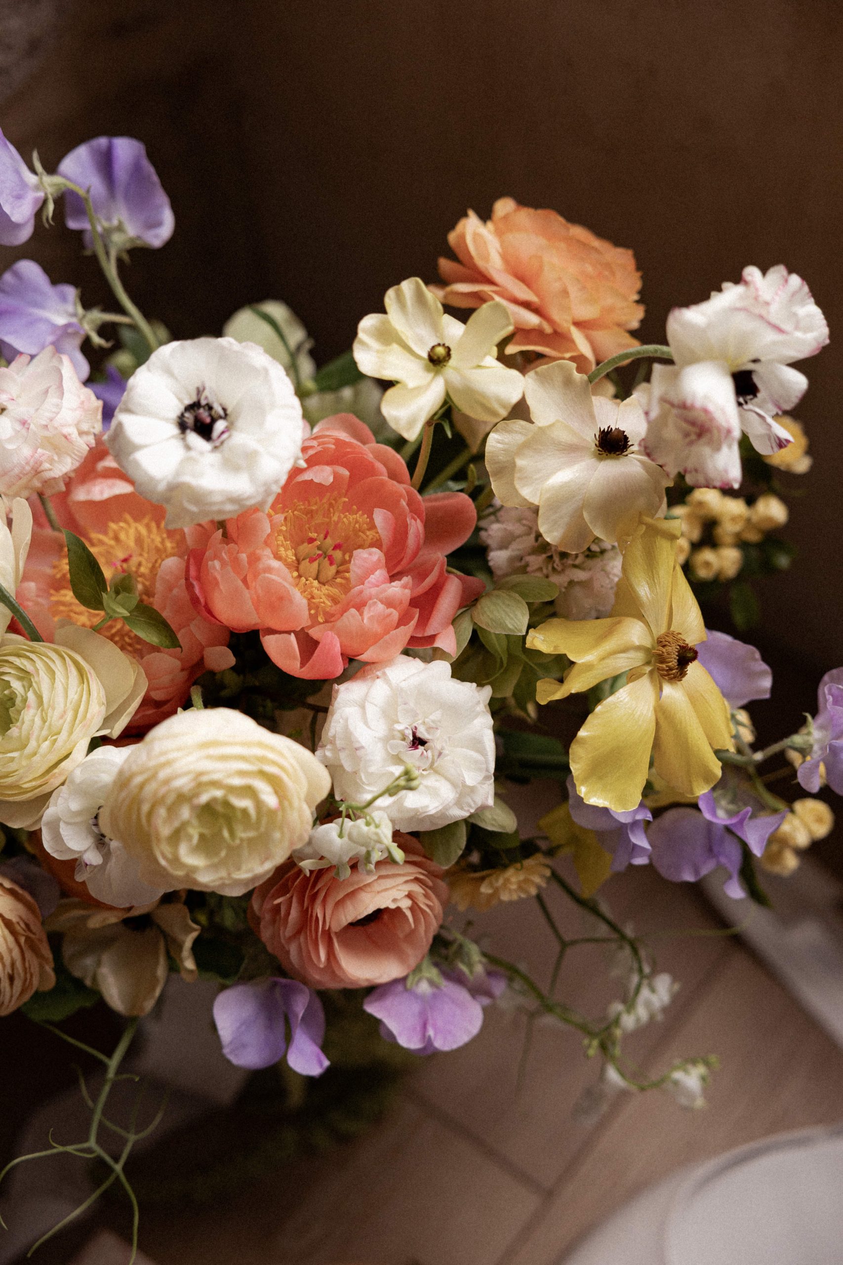 Bouquet de Fleurs colorés Les nanas studio floral